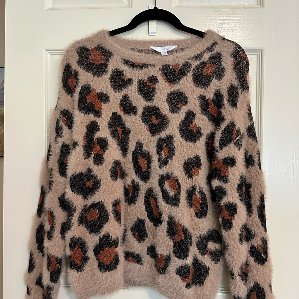 ** NEW** Time and Tru Fuzzy Animal Print Sweater - Black and Brown - Never Worn
